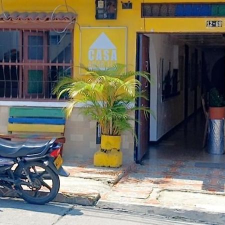 Casa Amarilla Hostel - Cali Kültér fotó