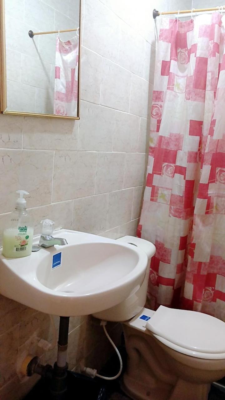 Casa Amarilla Hostel - Cali Kültér fotó