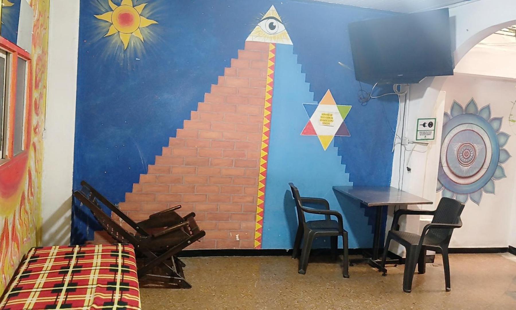 Casa Amarilla Hostel - Cali Kültér fotó